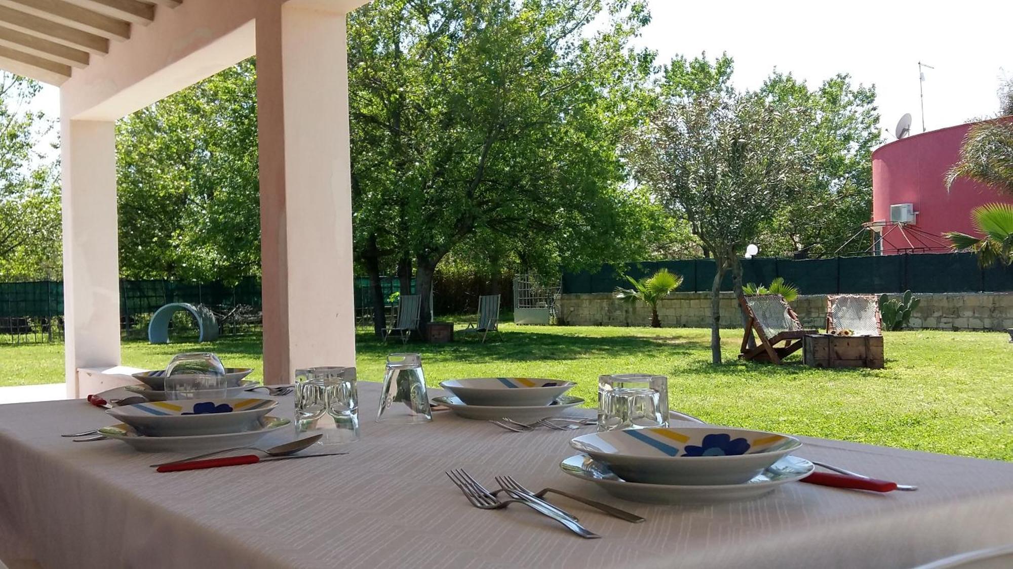 Villa Luna A Pochi Passi Dalla Spiaggia Avola Exterior photo